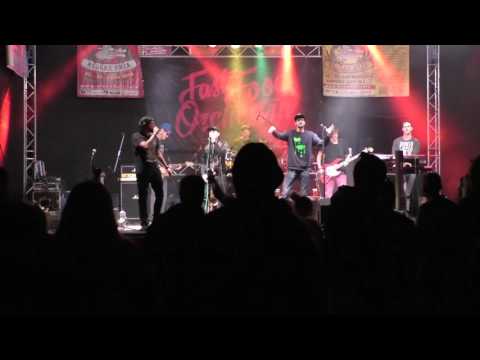 Fast Food Orchestra - Reggae Area - 18.8.2016 - Trouble Comes With Shoes