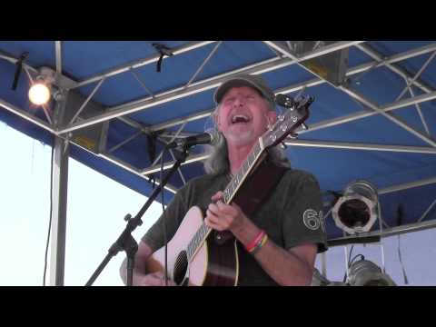 Patrick Simmons Of The Doobie Brothers Live At Destination Daytona Bike Week 2012