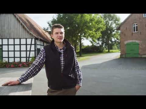Zu Besuch bei Landwirt Niklas Schenke | Auslandspraktikum