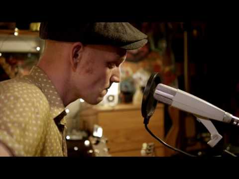 Huusfeldt Live@BikingBearStudio -  Cherrytown