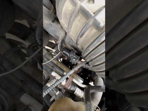 new heater control valve installed ac blows ice cold now 03 explorer 4.6 #garagemechanic #mechanic