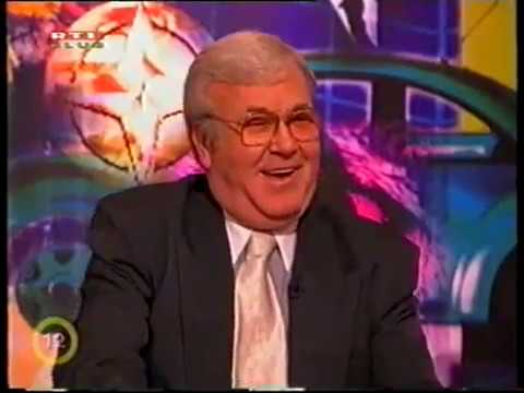 Heti Hetes - lóversenyen lovakkal beszélni (2003)