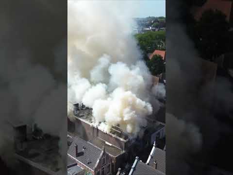 Hele grote BRAND in het CENTRUM van MEPPEL 🧯🔥