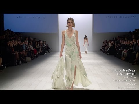 ASHLEIGH KWONG Raked Repose Resort 2018