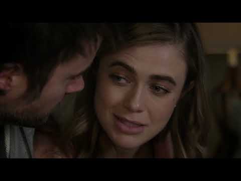 Michaela doesn't want Zeke to give up on his treatment - Zekaela 2x12