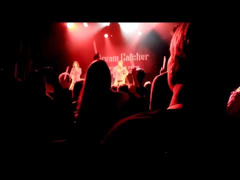 Amazing Dreamcatcher (드림캐쳐) in Warsaw (바르샤바) 01.11.2019 - Chase Me