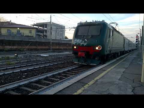 E464 078 XMPR+5 MDVC Trenord - Milano Greco - 30/10/2020