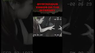 don't play with the mirror #scary #horrorshorts #mystery