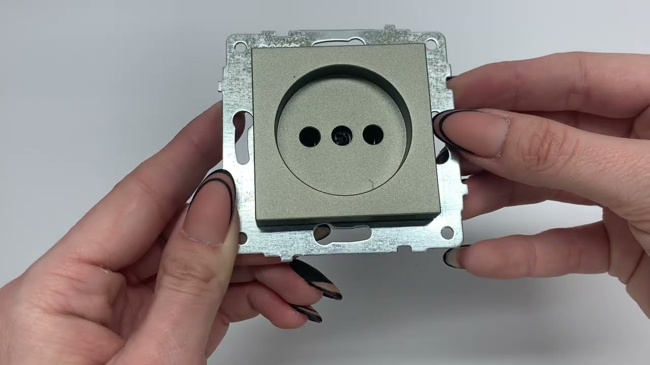 Розетка одинарна б/з OVIVO Grano антрацит (600-000313-215)