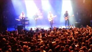 blossoms - cut me and i&#39;ll bleed