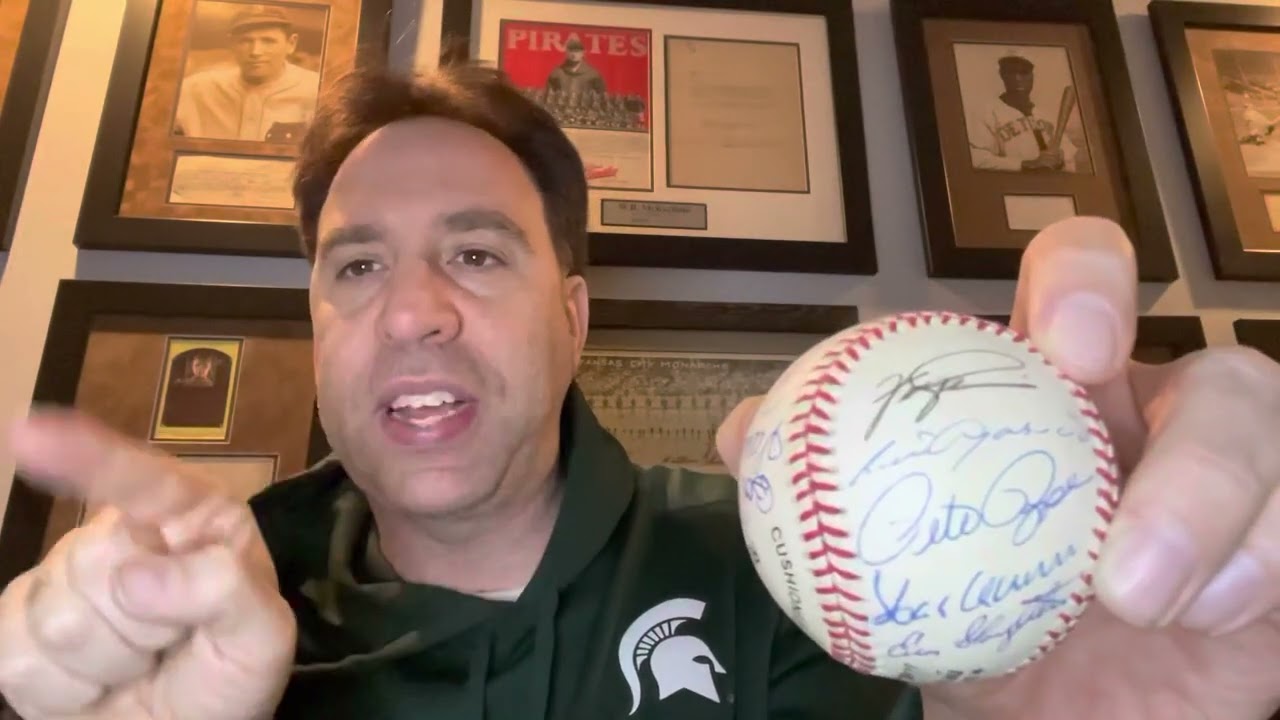 Autograph Analysis-Luis Aparicio