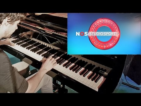 Studio Sport tune op Piano