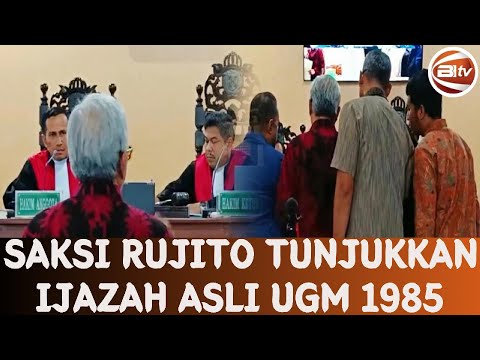 [FULL] Witness Rujito Shows Original UGM 85 Diploma at Surakarta District Court Hearing