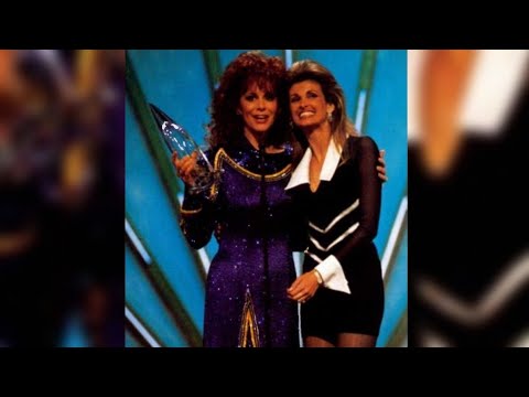 28th CMA Awards (1994) | Vocal Event of the Year | Reba McEntire & Linda Davis