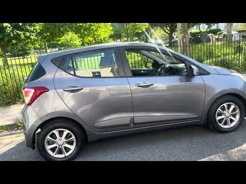 Hyundai i10 Deluxe 5DR - Image 2