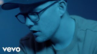 Dominic Neill - Out Of My League ft. A'rese