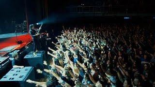 BOYS LIKE GIRLS - LOVE DRUNK (REPRISE) (LIVE FROM THE MGM MUSIC HALL AT FENWAY PARK)