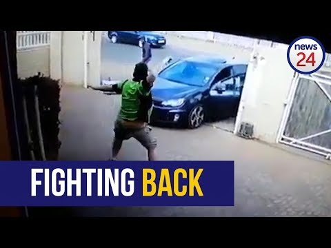 WATCH | Man thwarts would be hijackers by hurling stapler