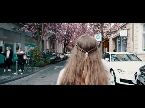 Bonn Altstadt Kirchblüten SELP1650 Test [MOVIE]