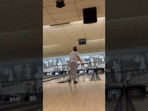 RADICAL innovator pops 💥 #pba #strike #bowler #bowling #newrelease #shorts #newball #fyp #hyped