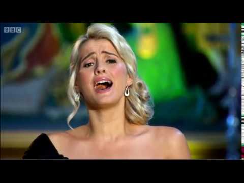 The Prayer sung by Rhys Meirion and Elin Fflur