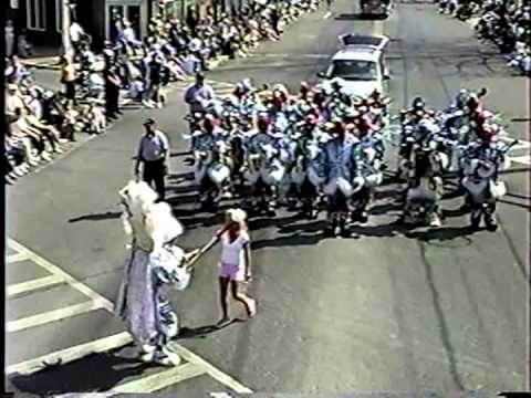 2005 Gloucester City Parade Avalon String Band