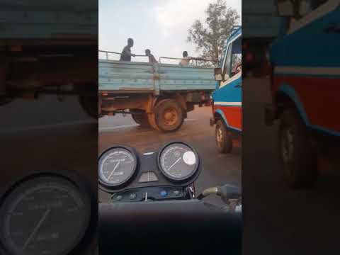 Bai Bureh/ masiaka-yonibana highway(new main motor rd/toll rd) dangerous maneuver in traffic