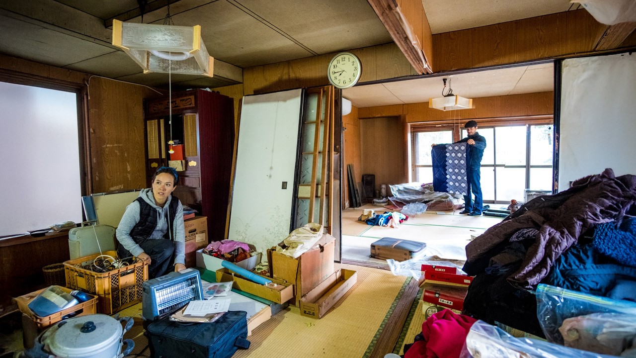 The First Dump Run of Our Akiya Renovation (And Who We Found Inside) Ep.4