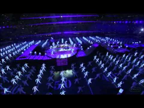 Superbowl XLV Halftime Show Running Man