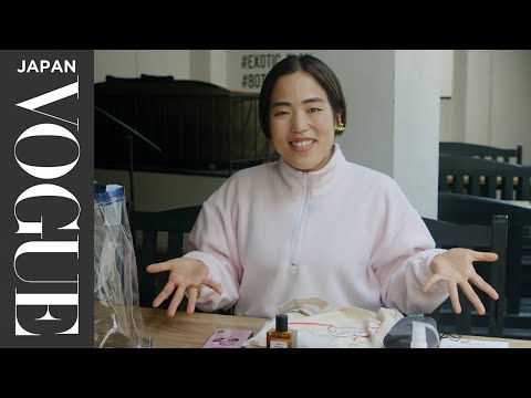 ゆりやんレトリィバァのバッグの中身は？ ゆりやんワールド全開でキュートなアイテムたちを紹介！| VOGUE JAPAN (ゆりやんレトリィバァのバッグの中身は？ ゆりやんワールド全開でキュートなアイテムたちを紹介！| VOGUE JAPAN)