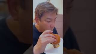 POPS FERNANDEZ WITH MARTIN NIEVERA BURGER DAY