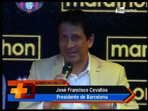 Barcelona presentó a Pirlo y camiseta 2019 para Noche Amarilla