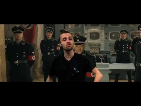 SQUEEZIE RENCONTRE OSS 117 - Squeezie fond vert