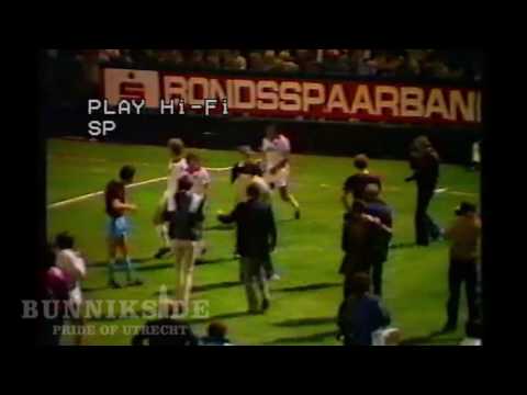 Onrusten tijdens FC Utrecht HSV 1981- 1982