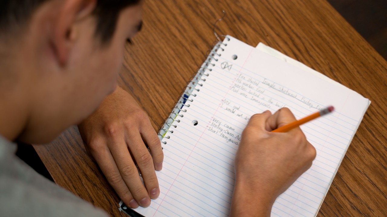 Writing Notes by Hand for Better Processing