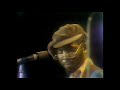 Curtis Mayfield -  Freddie's Dead 1972 (in concert)