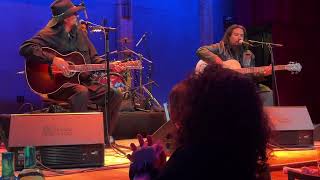 "We Can Work it Out/She Came In Through The Bathroom Window"Los Lonely Boys@CityWinery,NYC01-07-2026