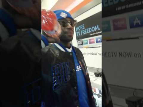 Ewol Samo plays New song off mixtape die A king