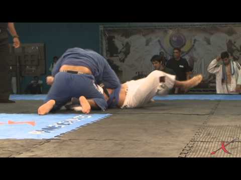 MUNDIAL CBJJE 2013 - Manuel Ribamar x Wellington Luiz by x-combat