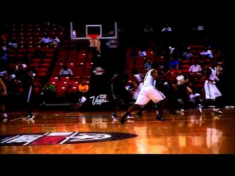 Terrence Ross Dunk Highlights (2012/2013)