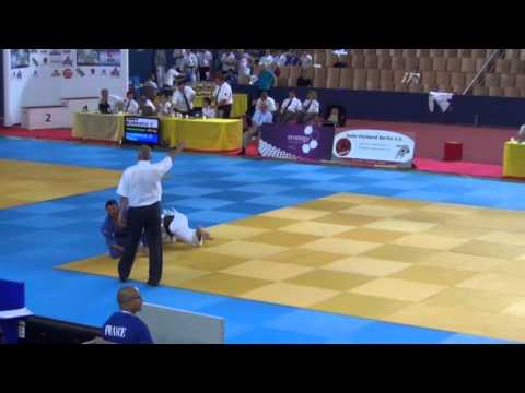 EJC Berlin 2013 -55 kg Eliminatory Batisse (FRA) - Tchelidze (GEO)