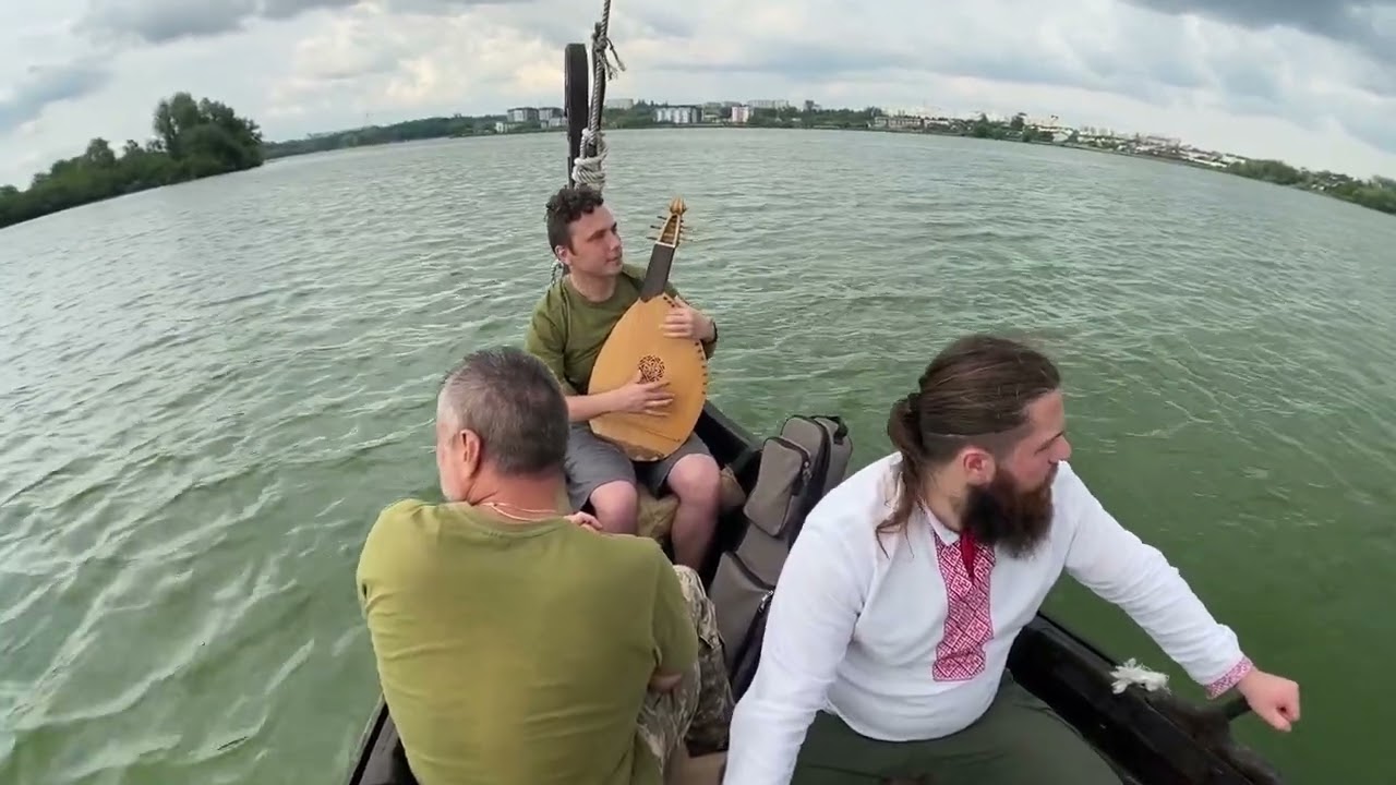 Чи то грім гримить