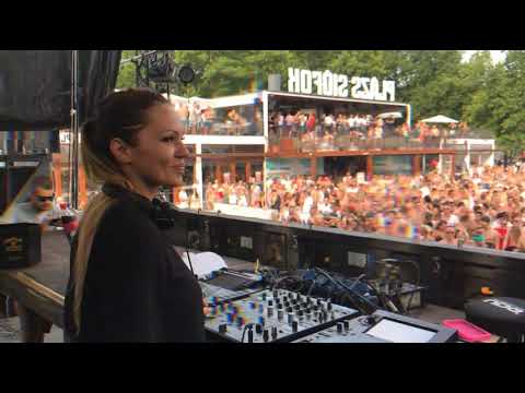 Deborah De Luca || Palace || Siofok - Hungary 2017 - Assoy Music