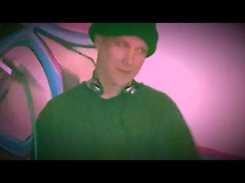 Elbi Carlmann - elbomby feat Prewit and Dj Draco - Freestyle čtvrtek