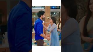 The way she falls in his arms😭😘🫶 #love #abhimanyu #trending #yrkkh #abhira #harshali #pranali#shorts