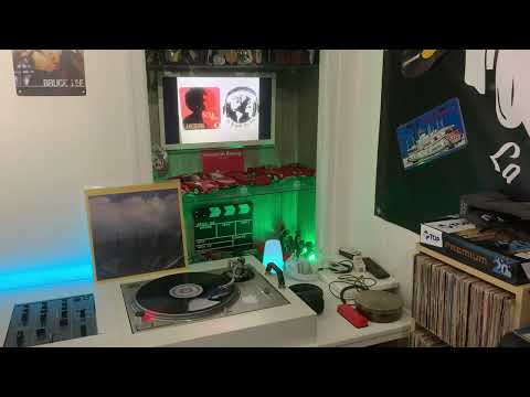 CROWNS  OF GLORY   follow me 33t   1976