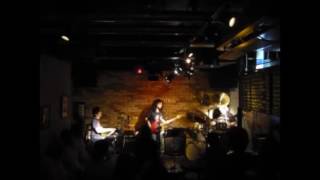 United Koenji (U.K.) / The Only Thing She Needs