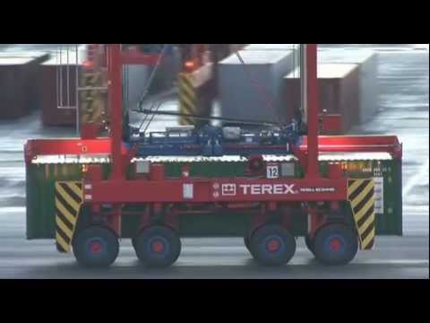 Der Jade Weser Port eine Reportage - Folge 4: Straddle Carrier Operator