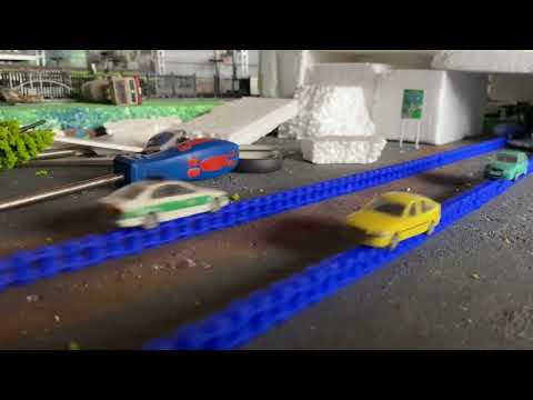 DIY chain road system pt2, proof of concept / cars moving