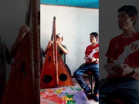 BUSCO TUS OJOS EN LAS TINIEBLAS :-( (RONALD CCORAHUA-ARPA)  Que viva lo nuestro .